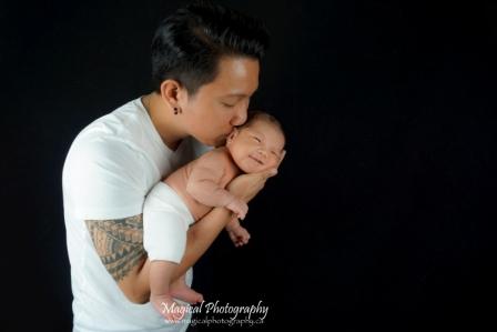 Newborn Photography Toronto and Vaughan